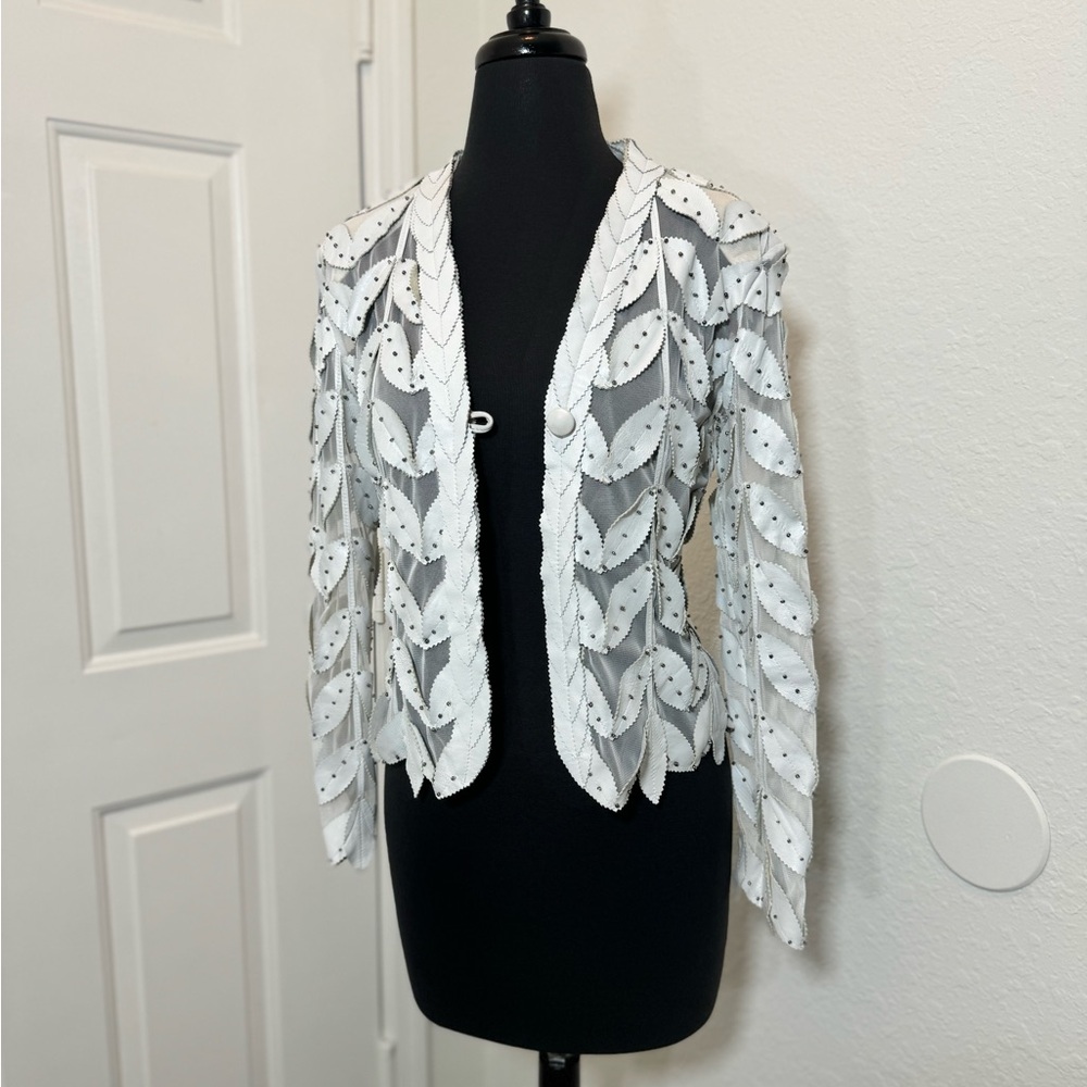 NATTO . Real leader vintage White Leaf Pattern Women's Jacket